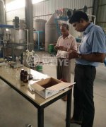 Afghan customers inspect soybean oil refining equi
